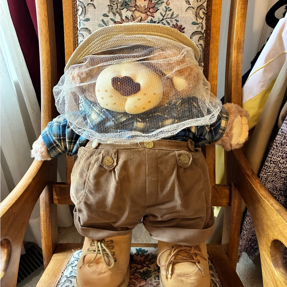 Vintage 1984 Furskins Boone Beekeeper Bear Plush 22" Xavier Roberts - Picture 3 of 7